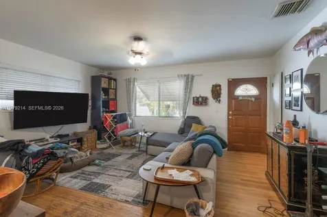 2710 SW 28th Court Miami FL 33133