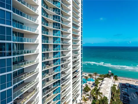 3101 S Ocean Drive Hollywood FL 33019