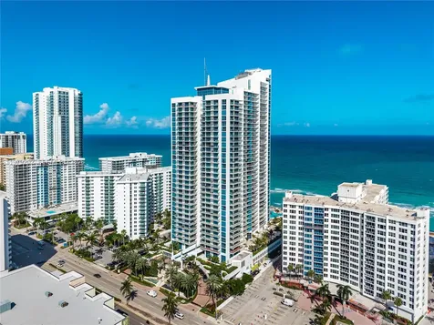 3101 S Ocean Drive Hollywood FL 33019