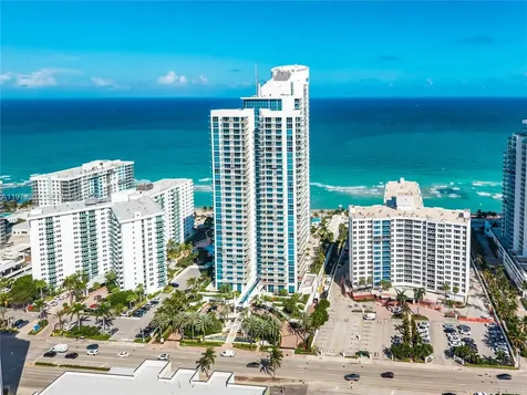 3101 S Ocean Drive Hollywood FL 33019