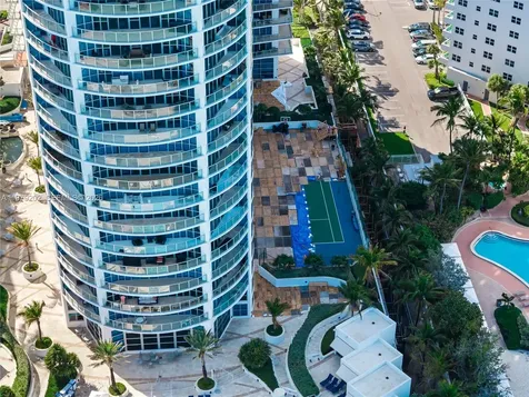 3101 S Ocean Drive Hollywood FL 33019