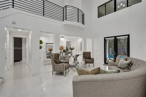 13676 SW 33rd Terrace Miami FL 33175