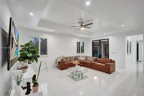 13676 SW 33rd Terrace Miami FL 33175
