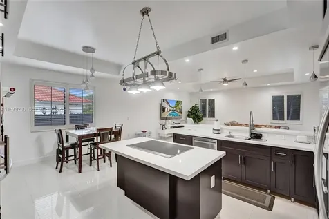 13676 SW 33rd Terrace Miami FL 33175