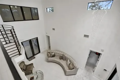 13676 SW 33rd Terrace Miami FL 33175