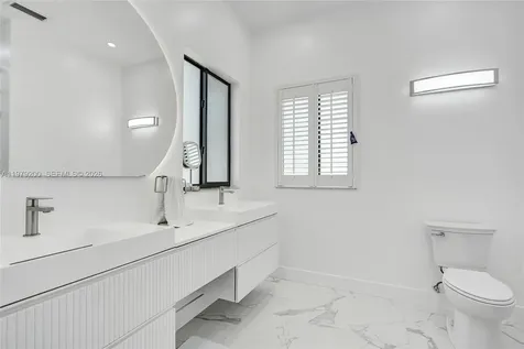 13676 SW 33rd Terrace Miami FL 33175