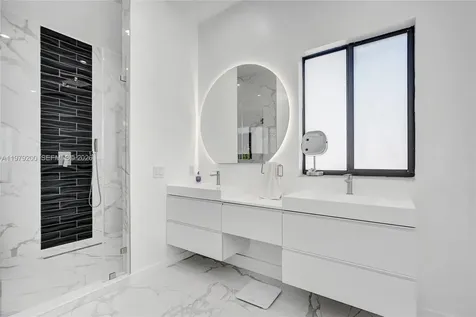 13676 SW 33rd Terrace Miami FL 33175
