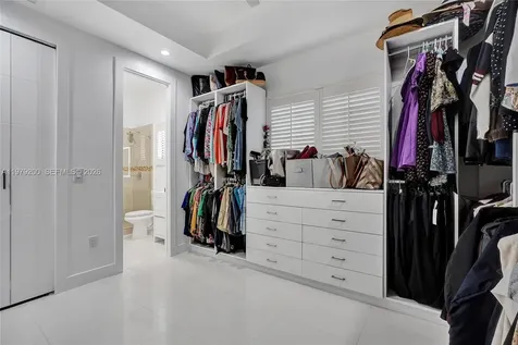 13676 SW 33rd Terrace Miami FL 33175