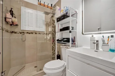 13676 SW 33rd Terrace Miami FL 33175