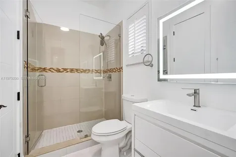 13676 SW 33rd Terrace Miami FL 33175