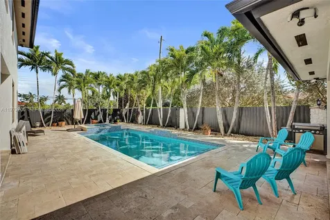 13676 SW 33rd Terrace Miami FL 33175