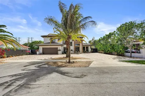 13676 SW 33rd Terrace Miami FL 33175