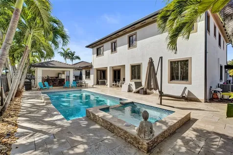 13676 SW 33rd Terrace Miami FL 33175