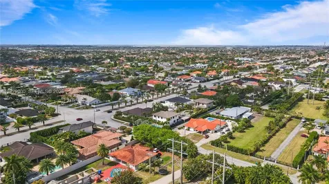 13676 SW 33rd Terrace Miami FL 33175