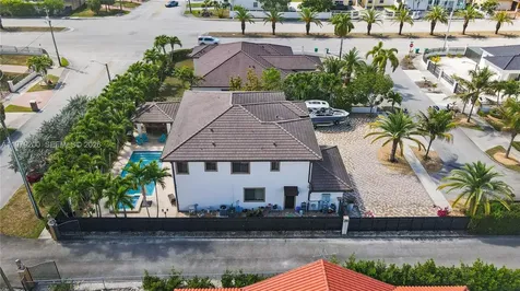 13676 SW 33rd Terrace Miami FL 33175
