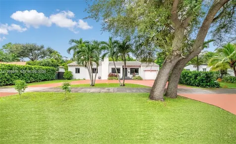 160 South Drive Miami Springs FL 33166