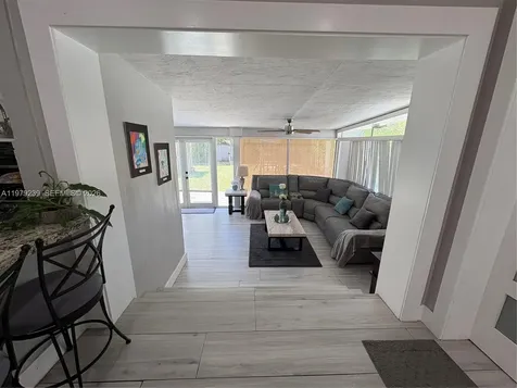 160 South Drive Miami Springs FL 33166