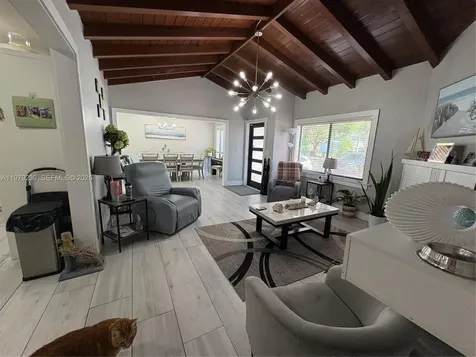 160 South Drive Miami Springs FL 33166