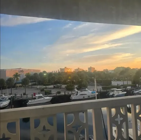 13155 Ixora Court North Miami FL 33181