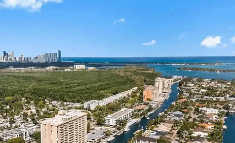 13155 Ixora Court North Miami FL 33181