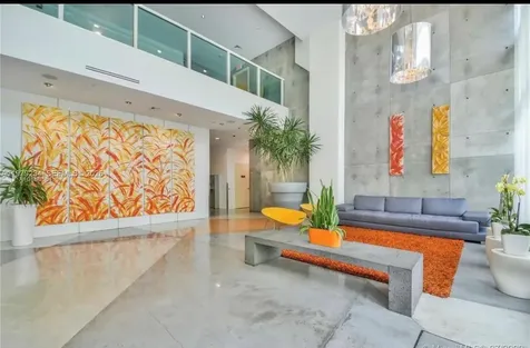 234 NE 3rd Street Miami FL 33132