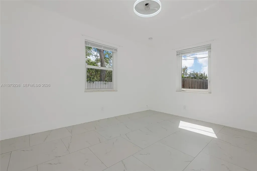 1914 Dewey Street Hollywood FL 33020
