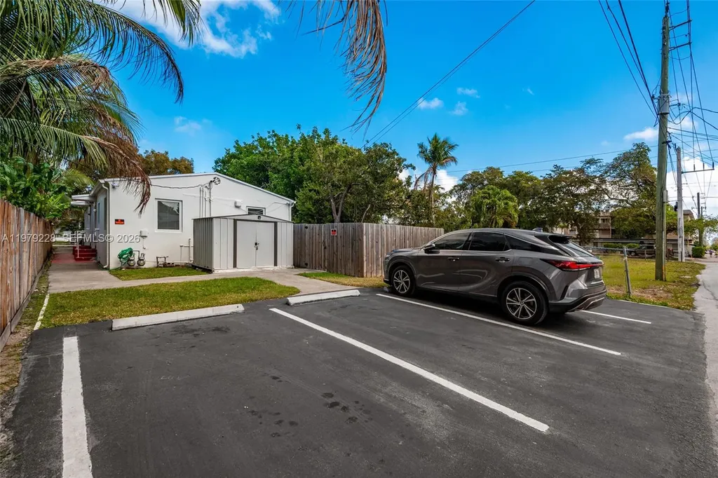 1914 Dewey Street Hollywood FL 33020