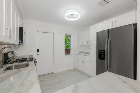 1914 Dewey Street Hollywood FL 33020