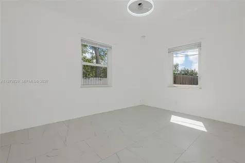 1914 Dewey Street Hollywood FL 33020