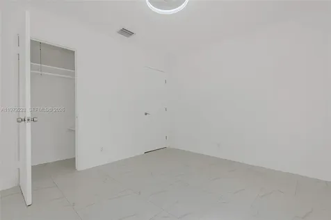 1914 Dewey Street Hollywood FL 33020