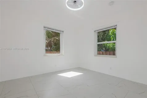 1914 Dewey Street Hollywood FL 33020