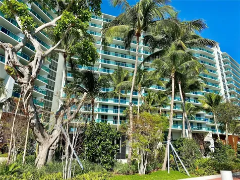 1500 Bay Road Miami Beach FL 33139