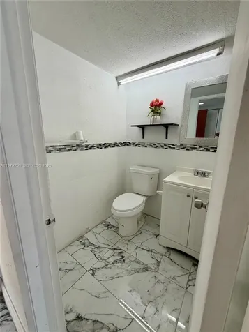 9390 W Flagler Street Miami FL 33174