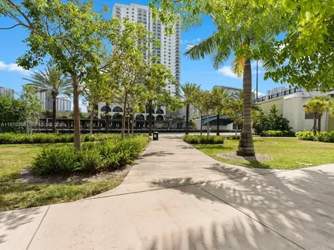 10 SW South River Drive Miami FL 33130