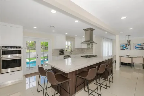 15025 SW 96th Terrace Miami FL 33196