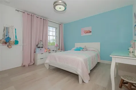 15025 SW 96th Terrace Miami FL 33196