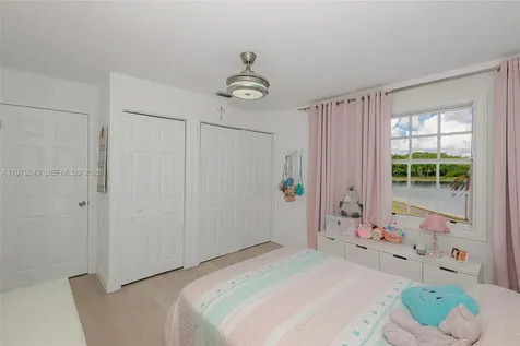 15025 SW 96th Terrace Miami FL 33196