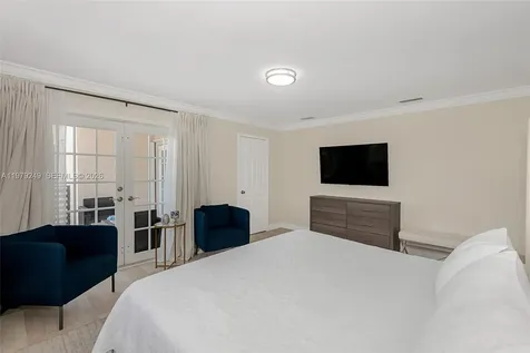 15025 SW 96th Terrace Miami FL 33196