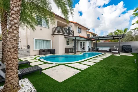 15025 SW 96th Terrace Miami FL 33196