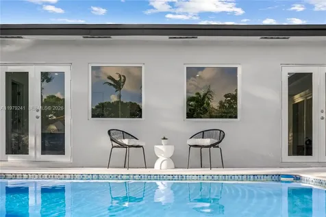 5402 SW 1st Court Plantation FL 33317