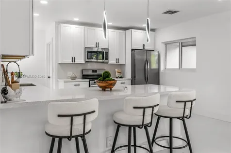 5402 SW 1st Court Plantation FL 33317