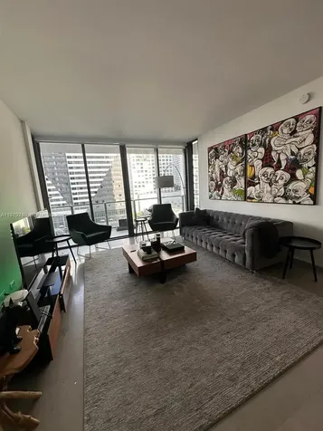 88 SW 7th Street Miami FL 33130
