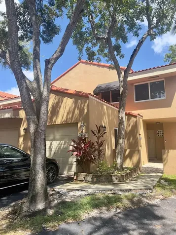 568 N University Drive Plantation FL 33324