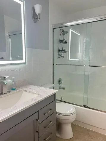 568 N University Drive Plantation FL 33324