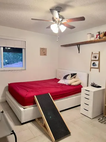 568 N University Drive Plantation FL 33324