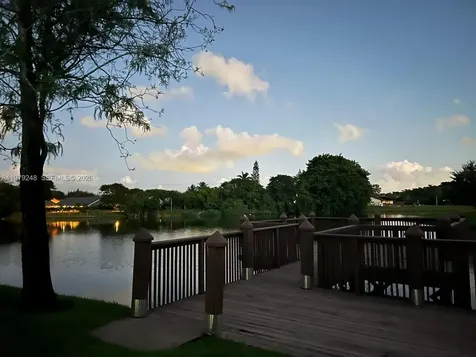 568 N University Drive Plantation FL 33324