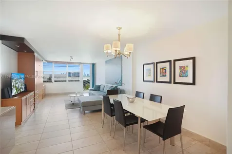 245 18th Street Miami Beach FL 33139