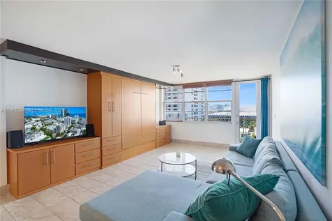 245 18th Street Miami Beach FL 33139