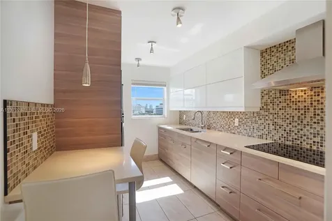245 18th Street Miami Beach FL 33139