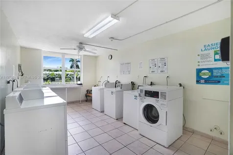 245 18th Street Miami Beach FL 33139